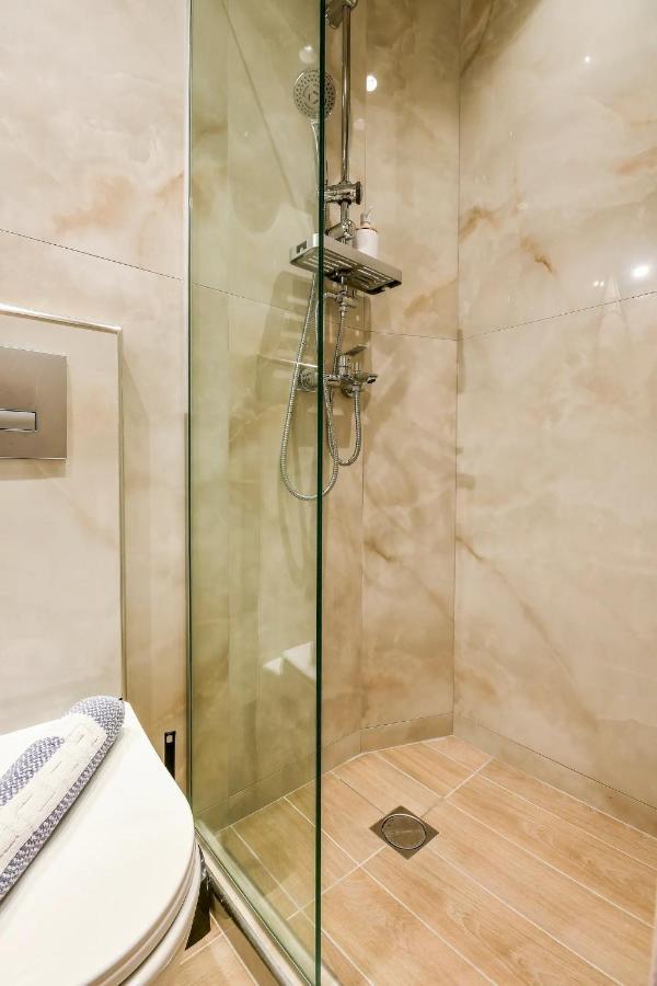 Danae Luxurious Suite #Tifhelexpo Thessaloníki Eksteriør bilde